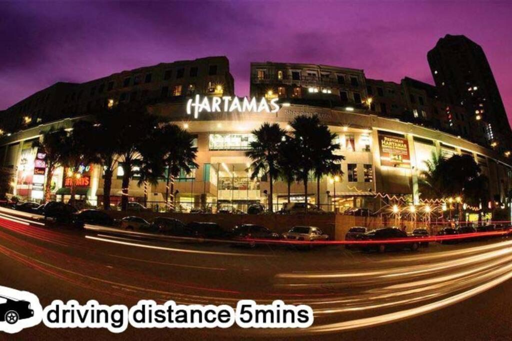 Publika Solaris Dutamas Mont Kiara Pangsapuri